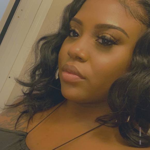 Meet your Posher, Shermeika - Picture 1 of 1